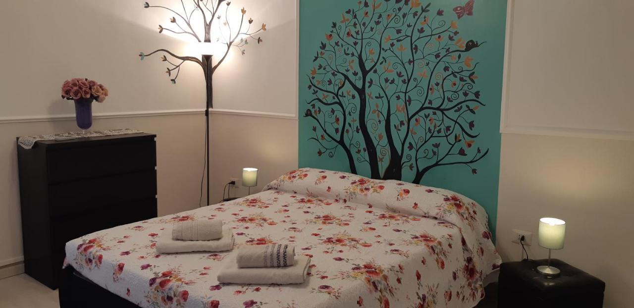 Bed and Breakfast Al 68 Di Piazza Cavour Napoli Esterno foto