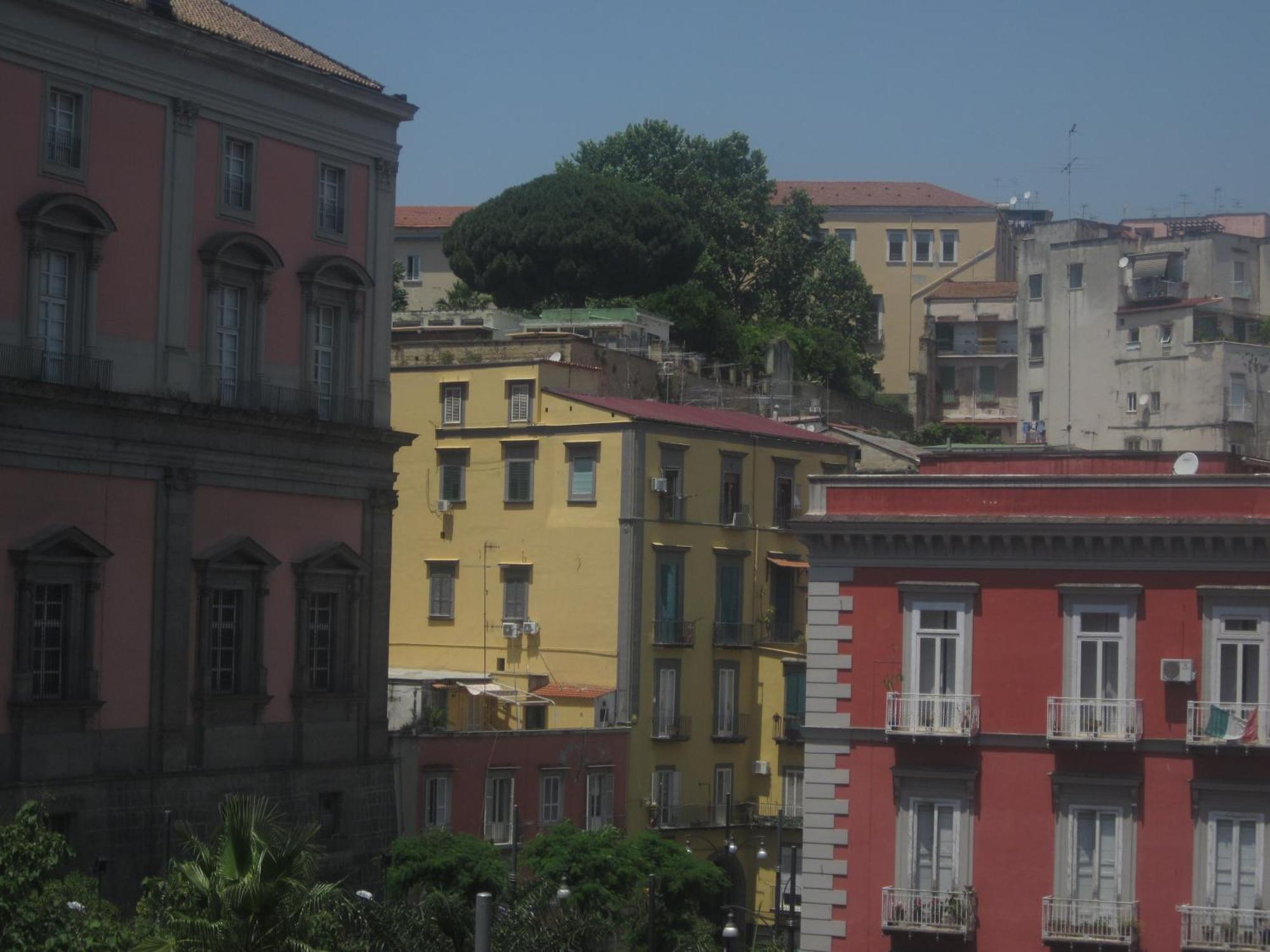 Bed and Breakfast Al 68 Di Piazza Cavour Napoli Esterno foto